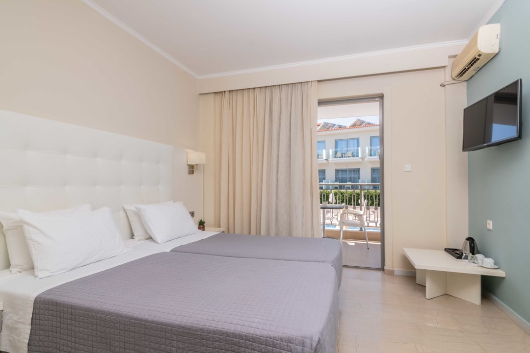 Zimmer Karras Grande Resort