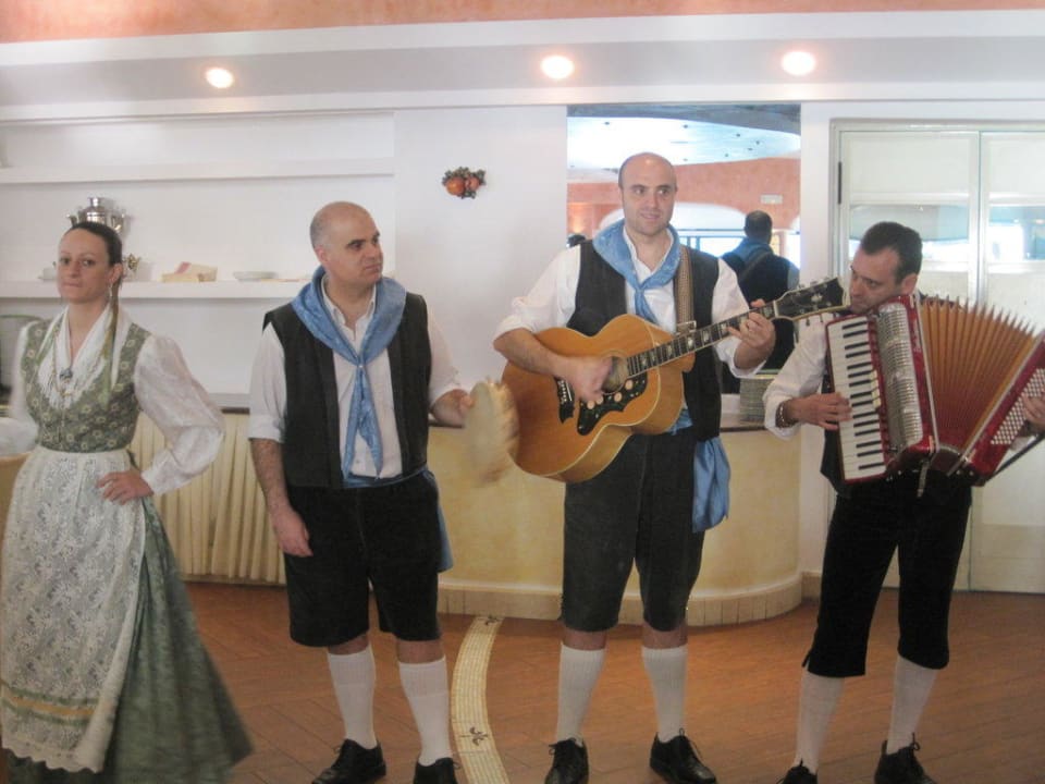 Kalabrischer Abend Aldiana Club Rocca Nettuno Calabria