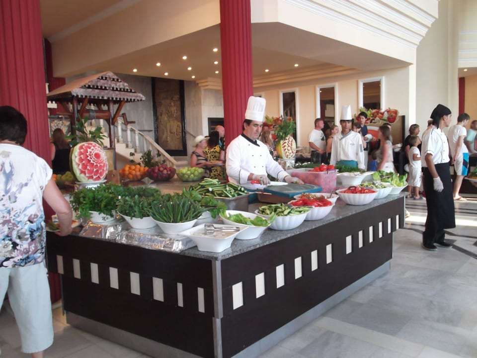 Ням-ням Selectum Noa Belek