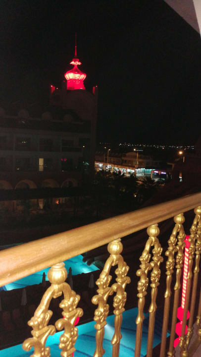 Zimmer Well Palace Side