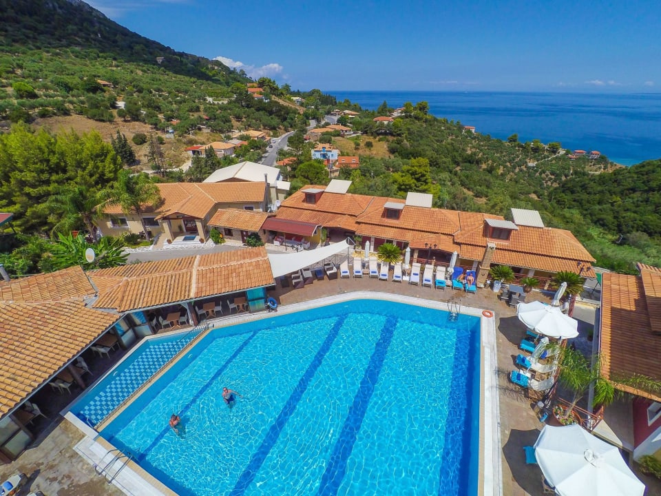 Panoramic view of the pool Apartments Sea View Village