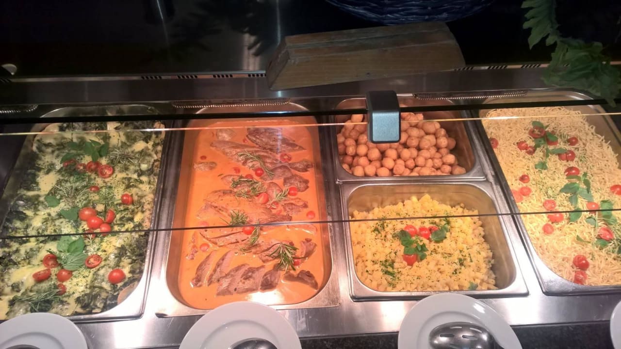 Kroketten, Kartoffelwürfel, Spätzle Familotel Aparthotel am Rennsteig