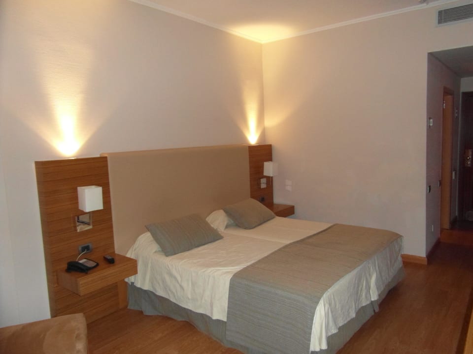 Blick ins Zimmer Be Live Tenerife - Adults only