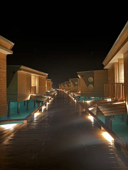 Außenansicht Centara Mirage Lagoon Maldives