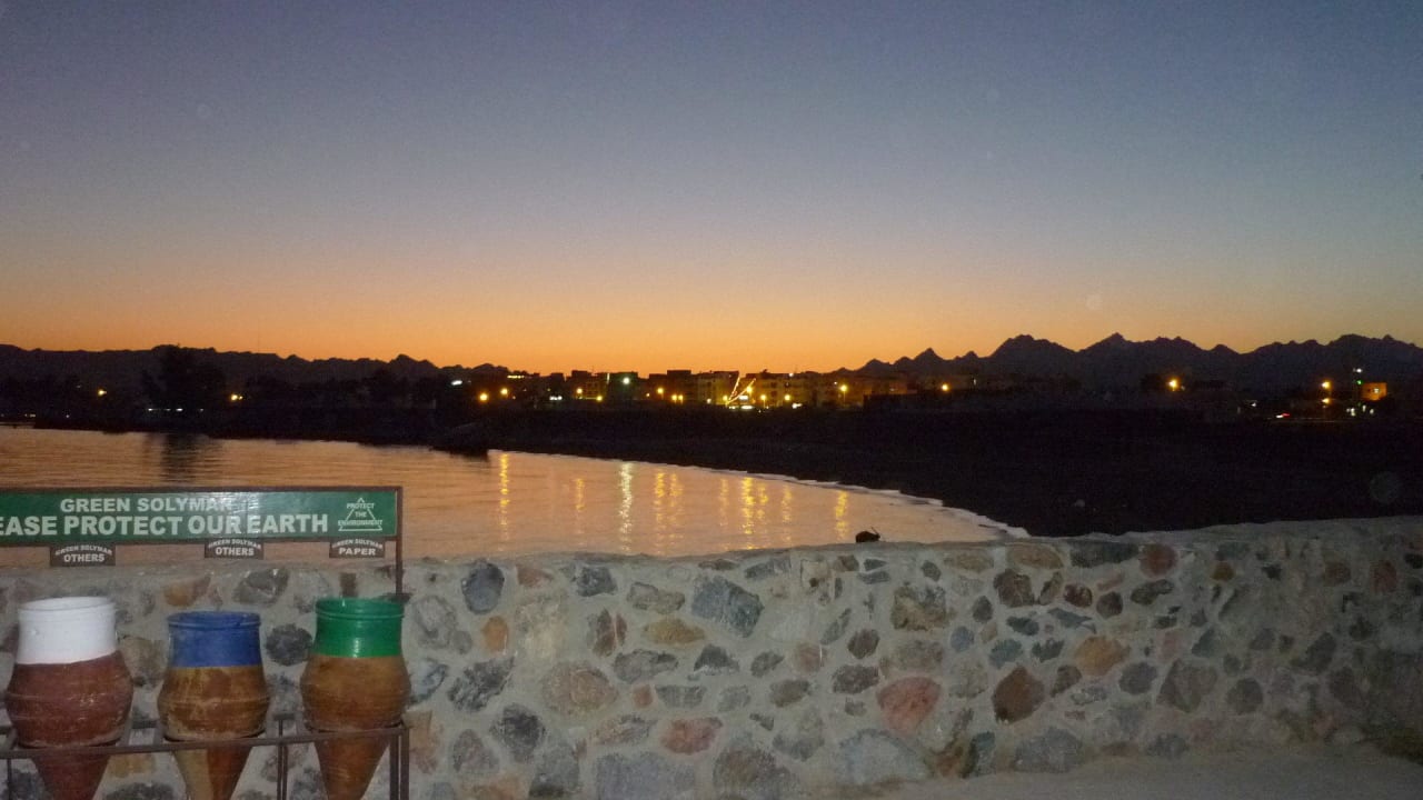 Safaga bei Nacht Eagles Paradise Abu Soma