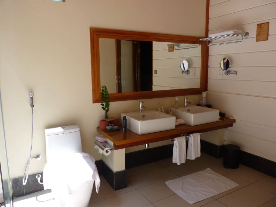 Zimmer Meeru Maldives Resort Island