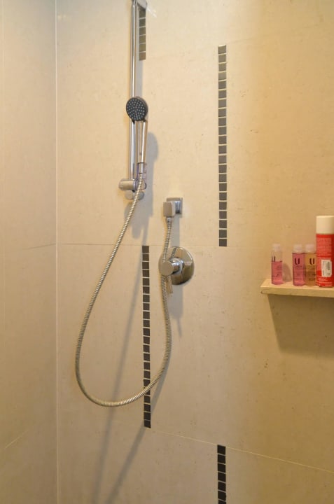 Bad Superior Room U Inchantree Kanchanaburi