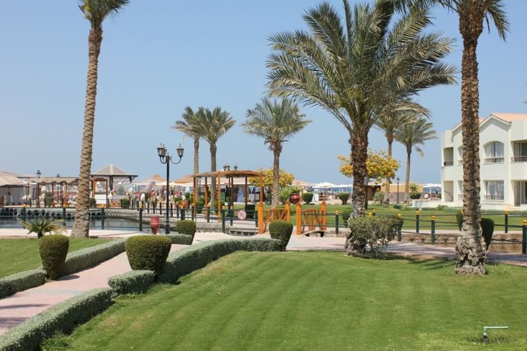 Gartenanlage Pickalbatros Dana Beach Resort - Hurghada