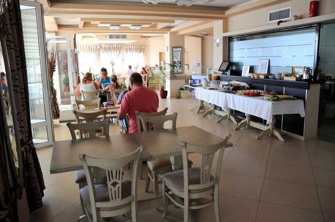 Frühstück Hotel Maistrali