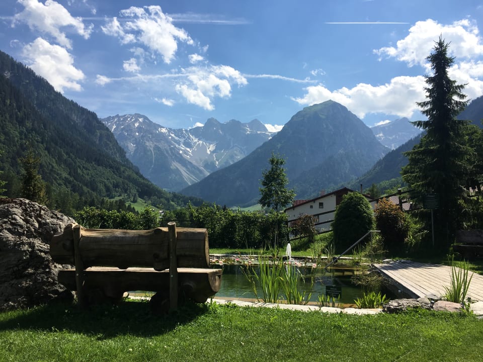 Gartenanlage Alpenhotel Zimba