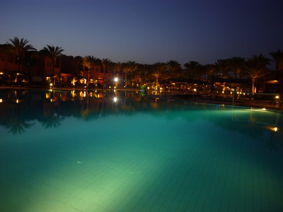 Hotelpool Jaz Makadi Oasis Resort