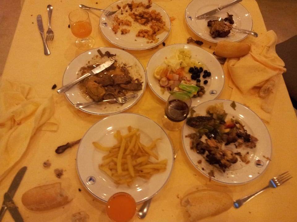 Bei solchen Anblicken verging der Appetit El Mouradi Club Kantaoui