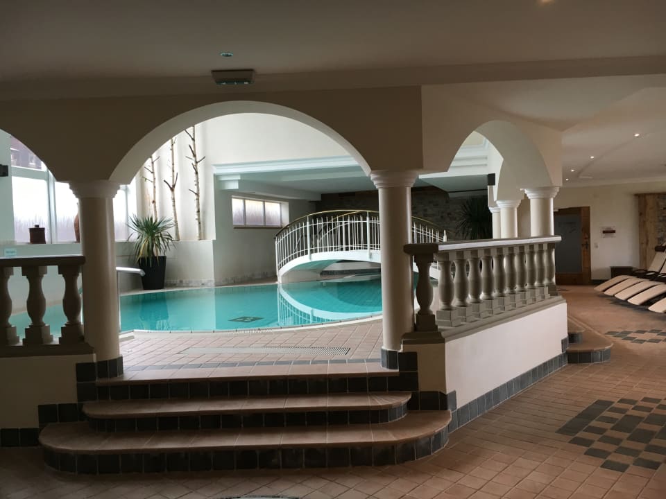 Pool Wellnessresort Vier Jahreszeiten