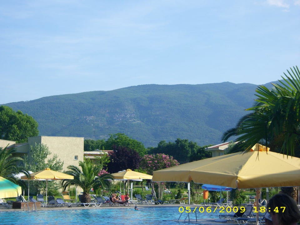 Blick zum Olymp alltoura Club Hotel Poseidon Palace
