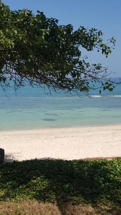 Strand Cape Panwa Hotel