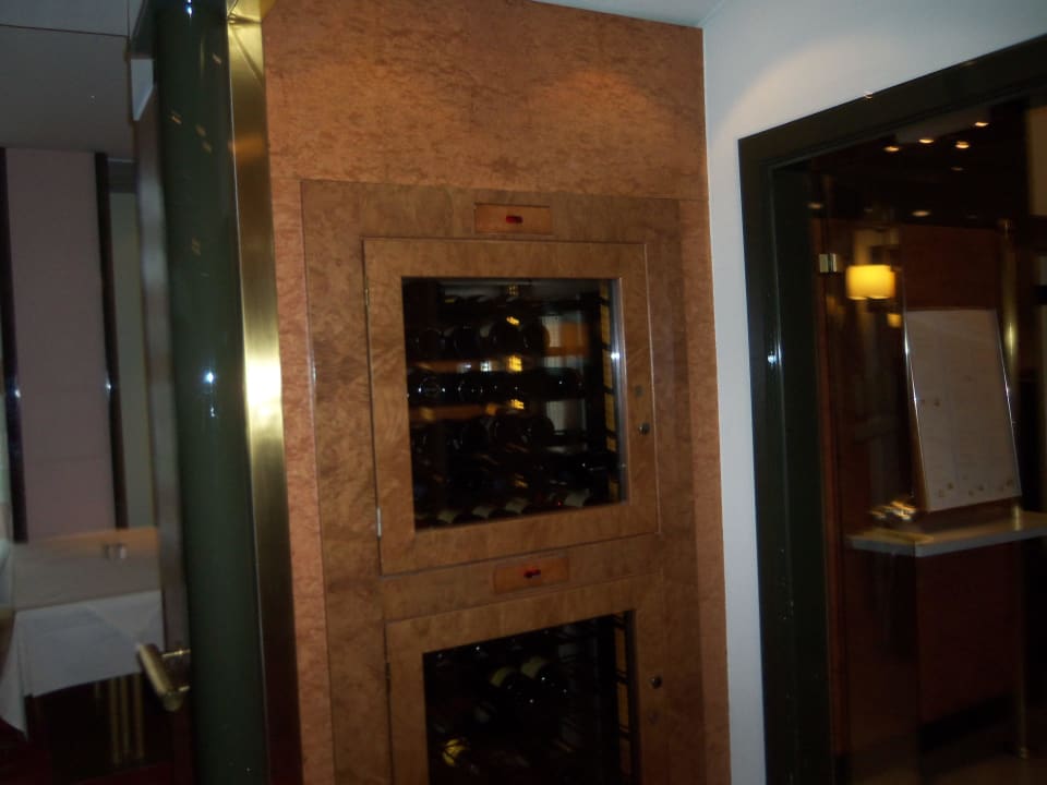 Weinkühler Leonardo Hotel Köln Bonn Airport