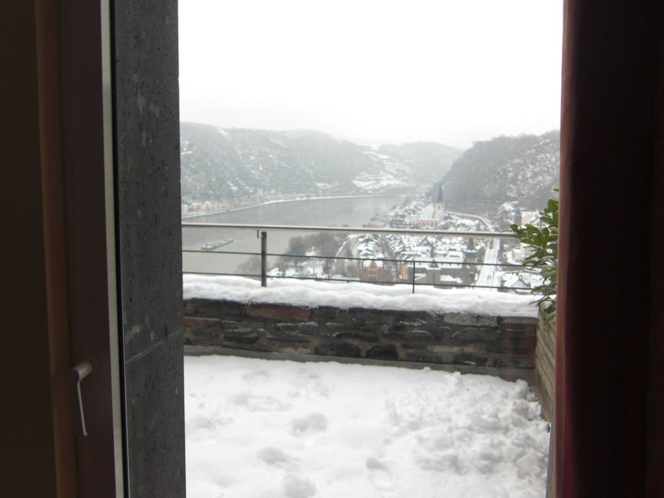 Blick vom Bett Hotel Schloss Rheinfels