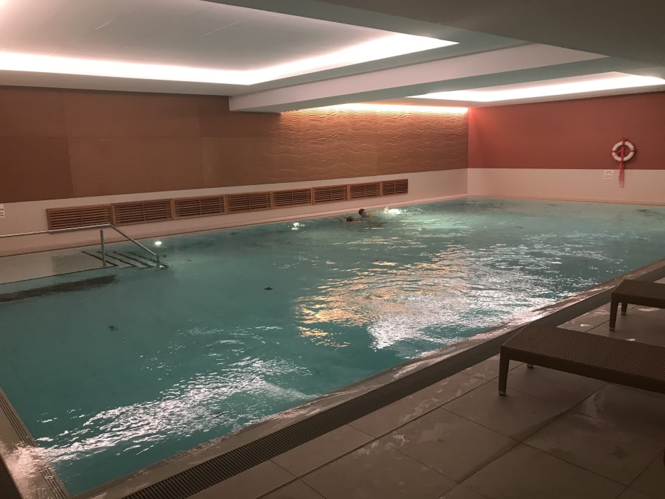 Pool SEETELHOTEL Kaiserstrand Beachhotel