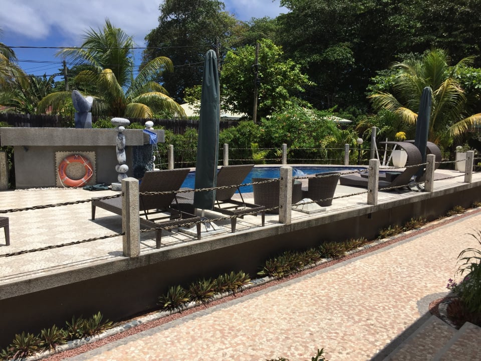 Pool Guesthouse Cabanes des Anges