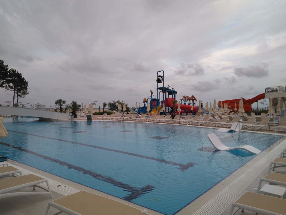 Pool Maritim Hotel Paradise Blue Albena