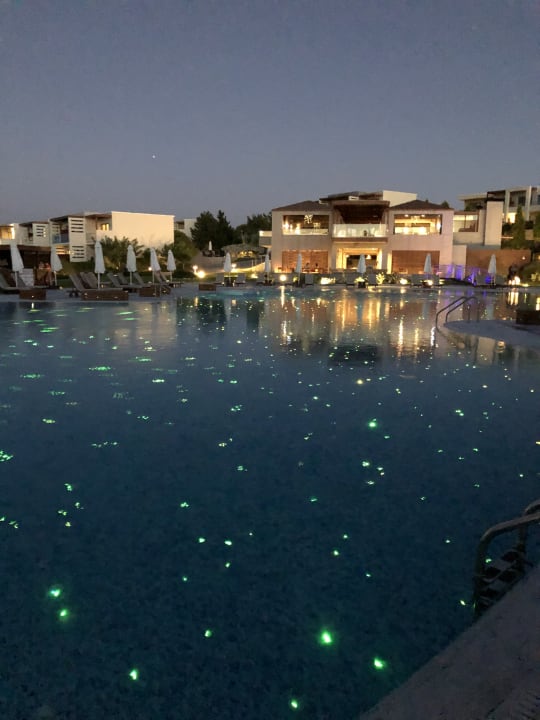 Pool SENTIDO Port Royal Villas & Spa