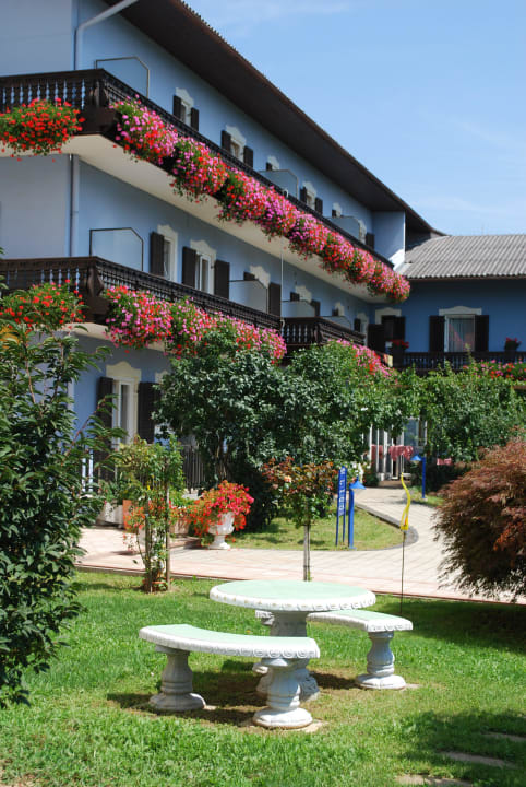 August 2012 Hotel Gasthof Scheer