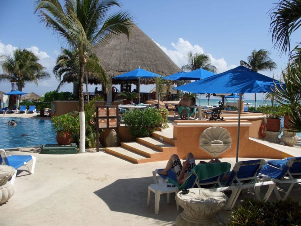 Poolbar Wyndham ALLTRA Playa del Carmen