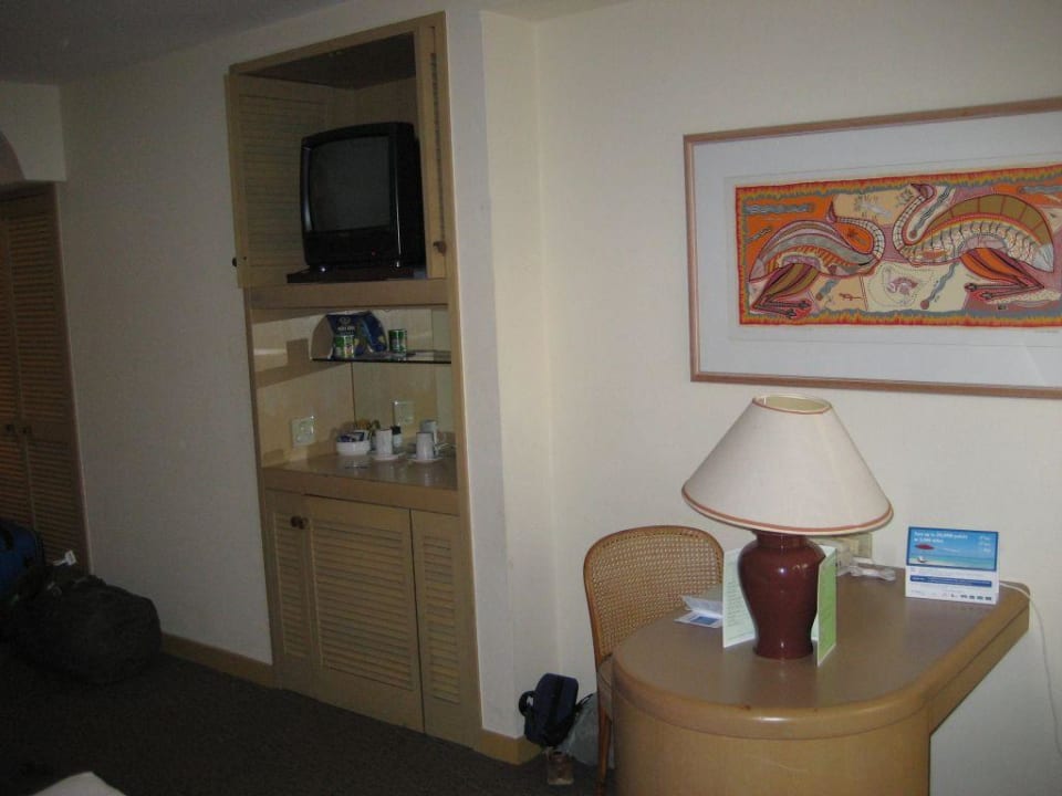 Standard Room DoubleTree by Hilton Hotel Esplanade Darwin