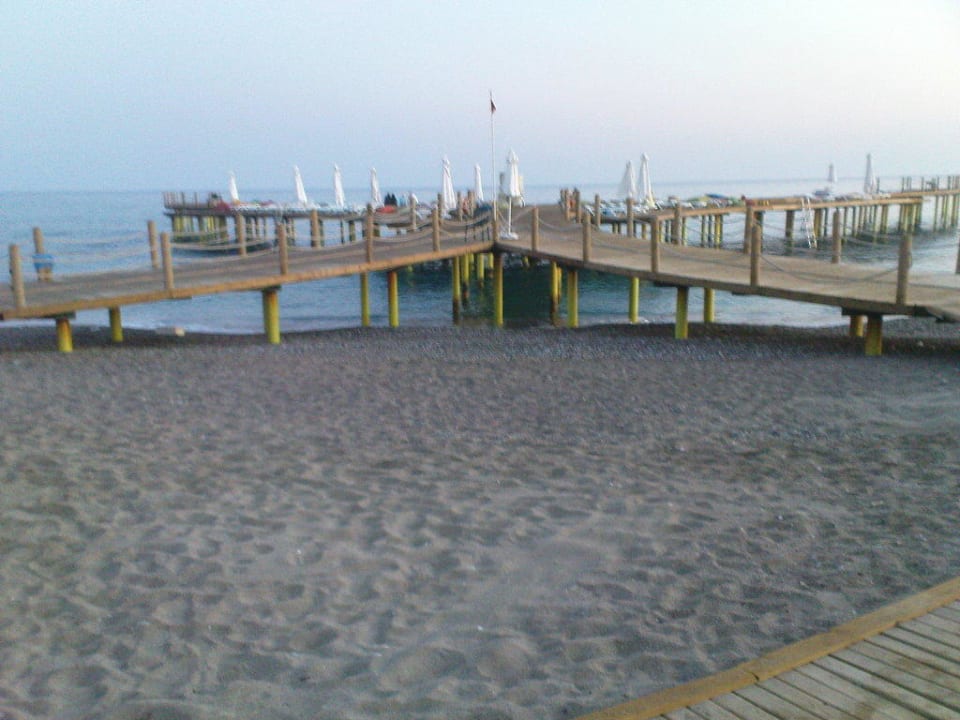 Lyra Resort Steg am Strand abends sehr schön Selectum Family Comfort Side
