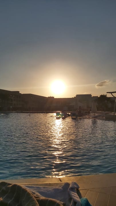 Pool Mövenpick Waterpark Resort & Spa Soma Bay