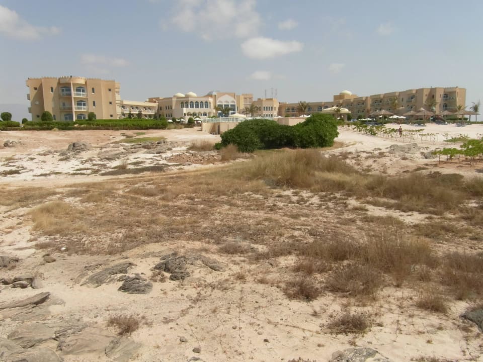 Steinige Angelegenheit Wyndham Garden Salalah Mirbat