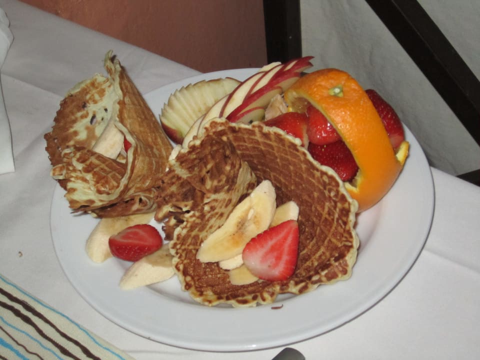 Сладости от шоколатье отеля Jaz Makadi Saraya Resort