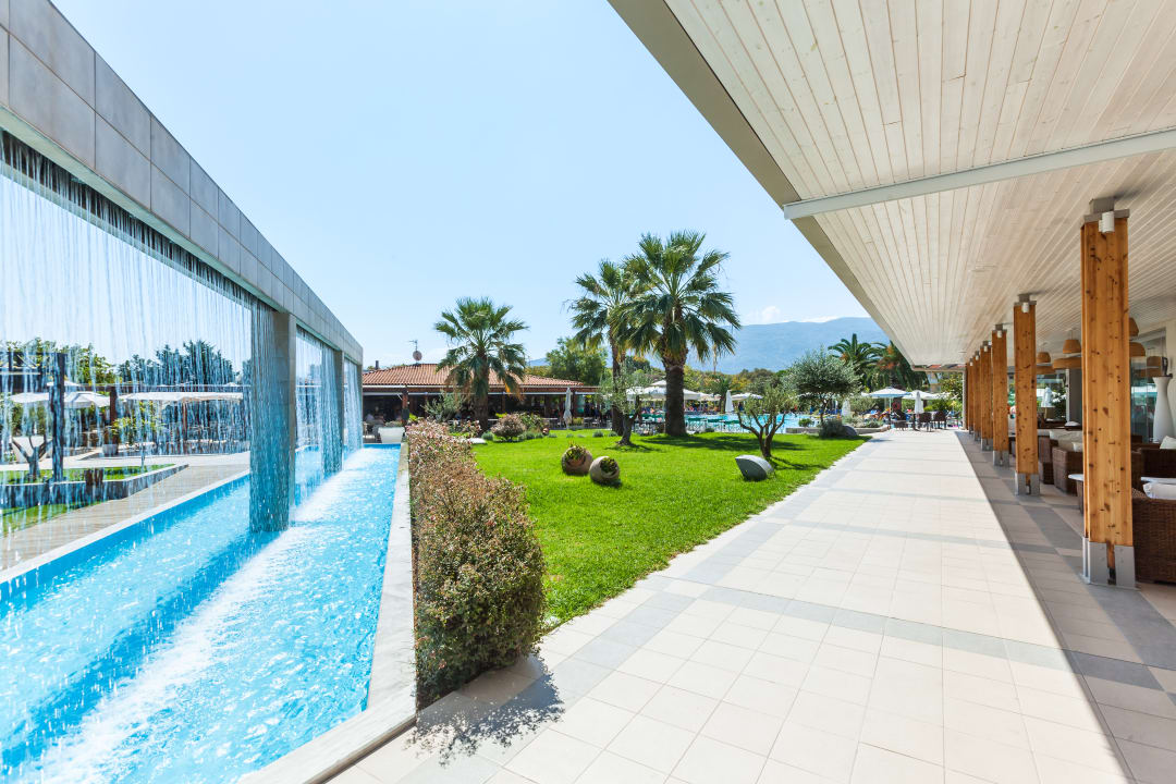 Gartenanlage alltoura Club Hotel Poseidon Palace