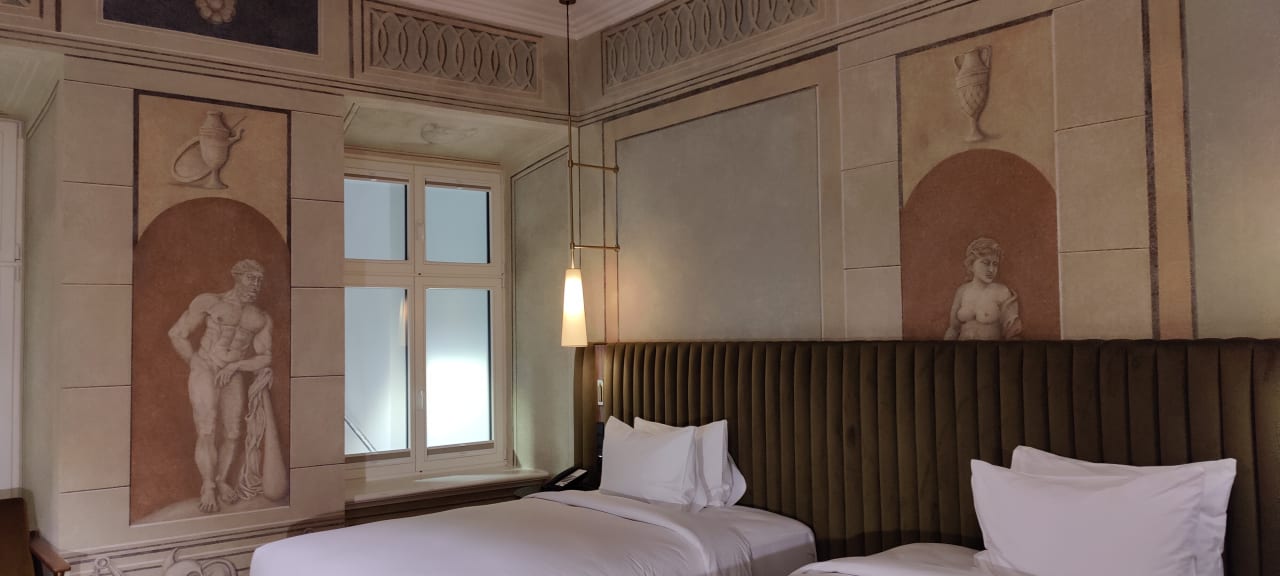 Zimmer Hotel Saski Krakow, Curio Collection by Hilton