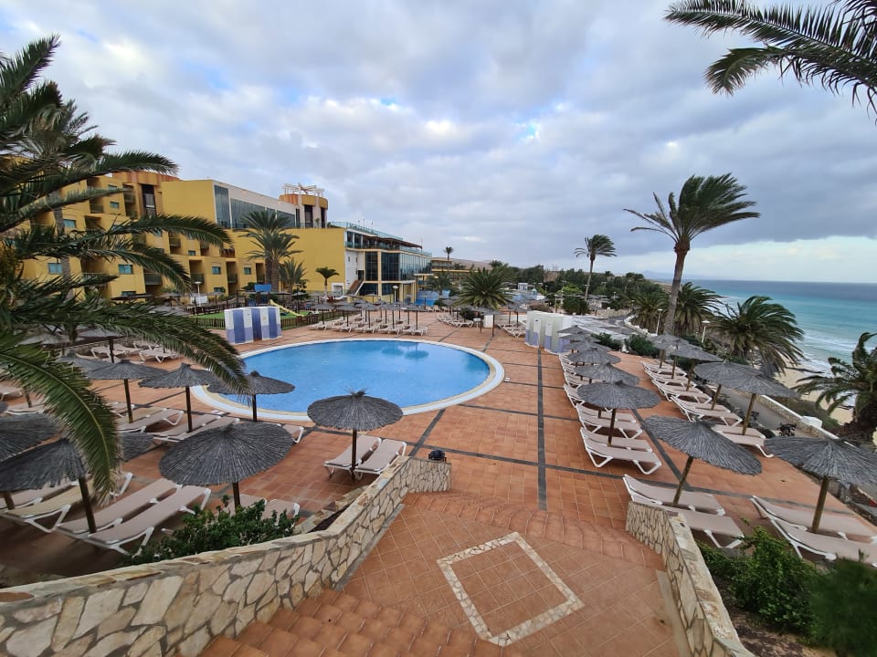 Pool SBH Club Paraiso Playa