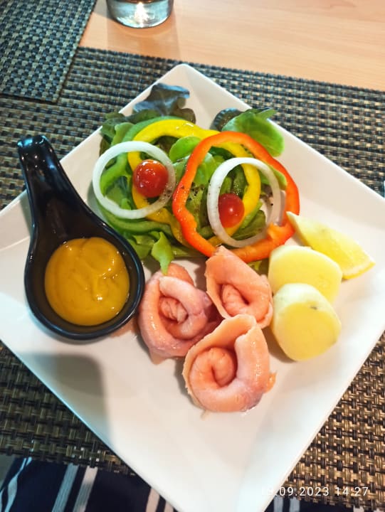 Gastro Graceland Khao Lak Beach Resort