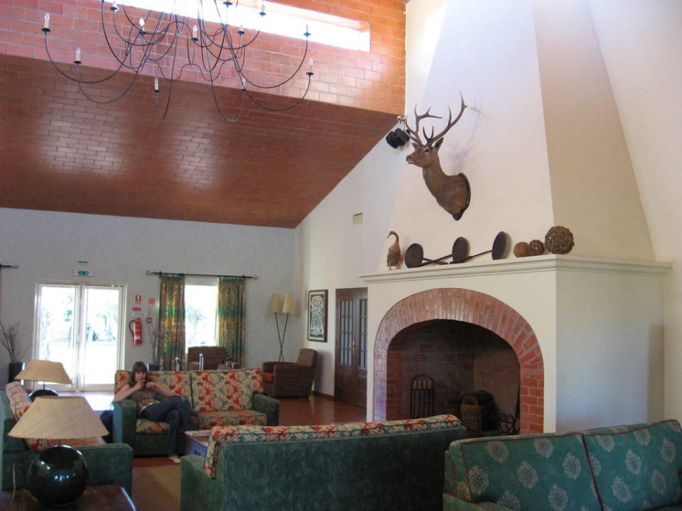 Лобби отеля Hotel Vila Galé Clube de Campo