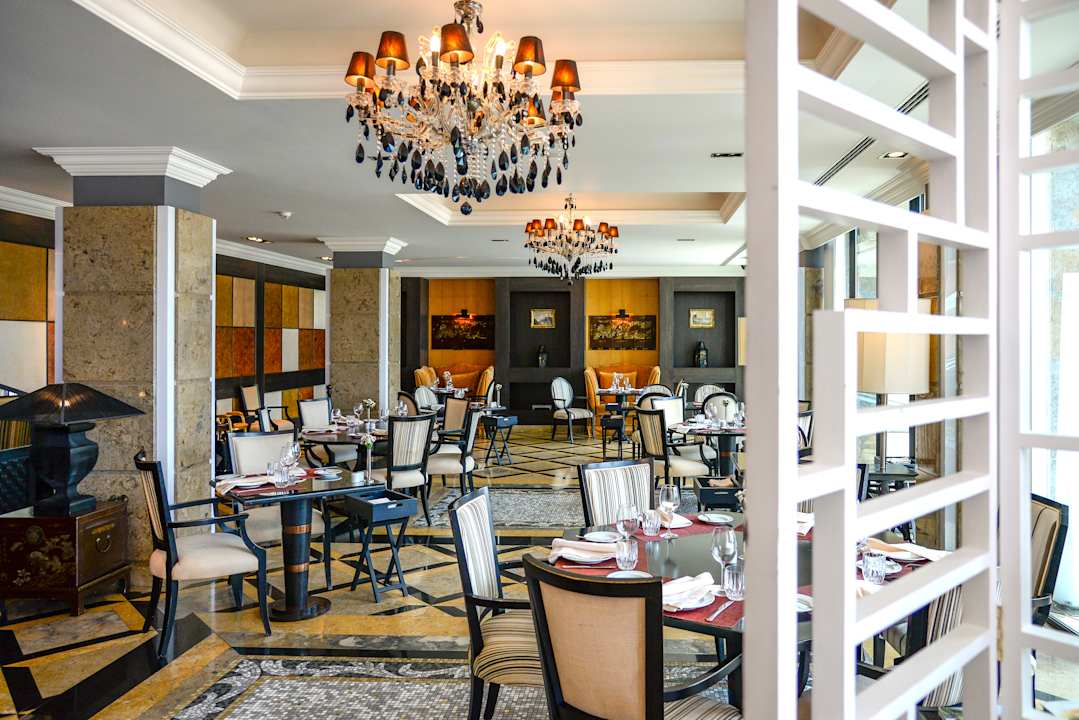 Gastro Grande Real Villa Italia