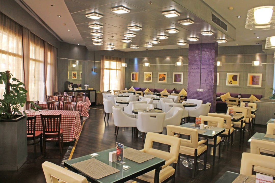 Gastro TIME Grand Plaza Hotel