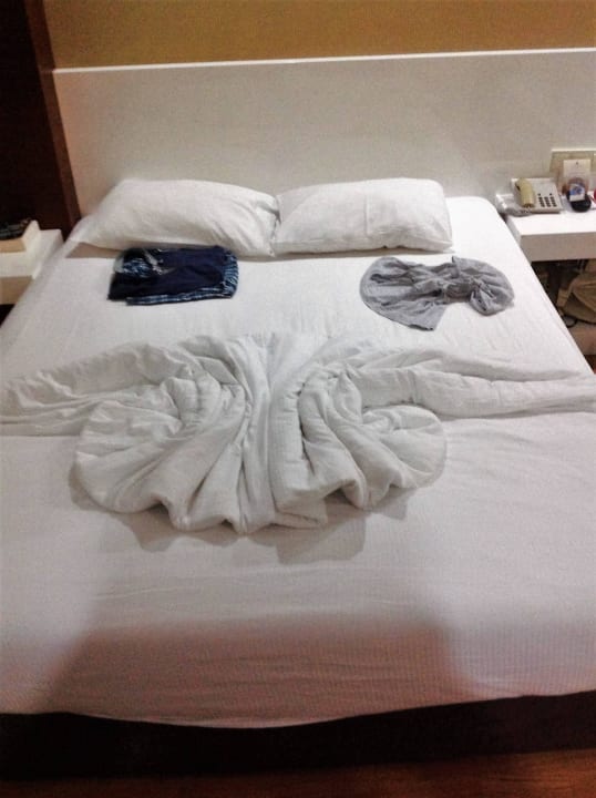 Bett Seaden Sea World Resort & Spa