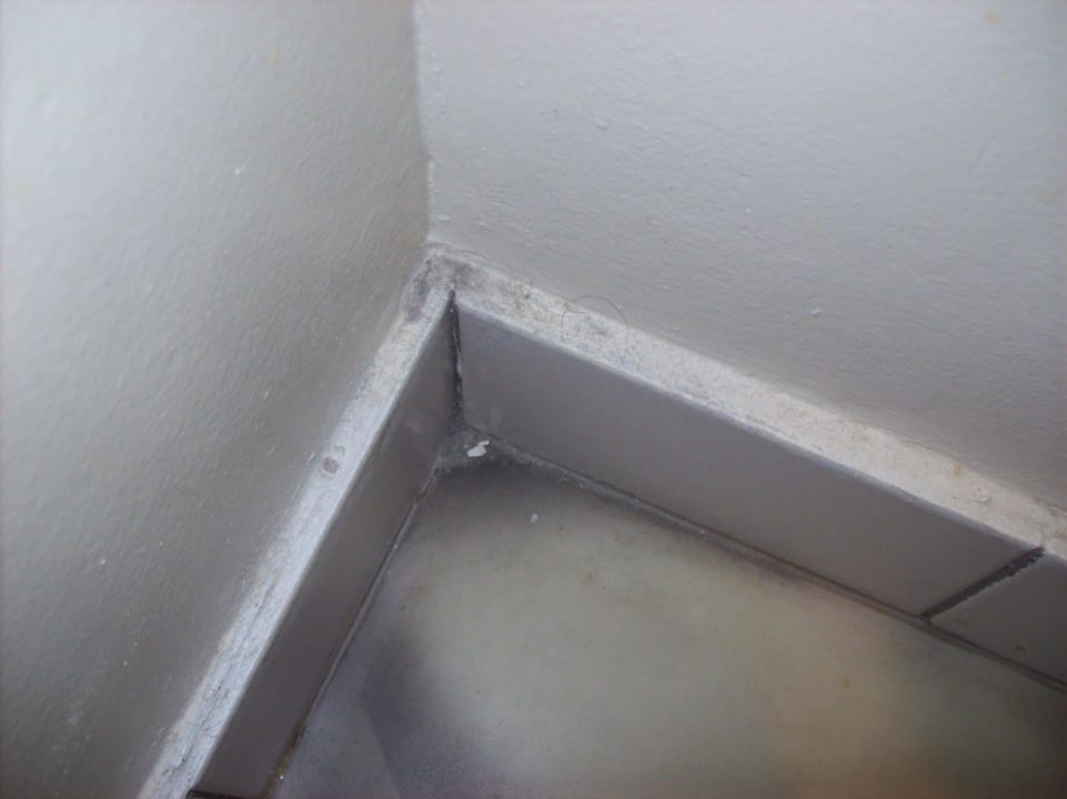 Eine Badecke ibis Styles Hotel Paris Gare de l'Est Château Landon