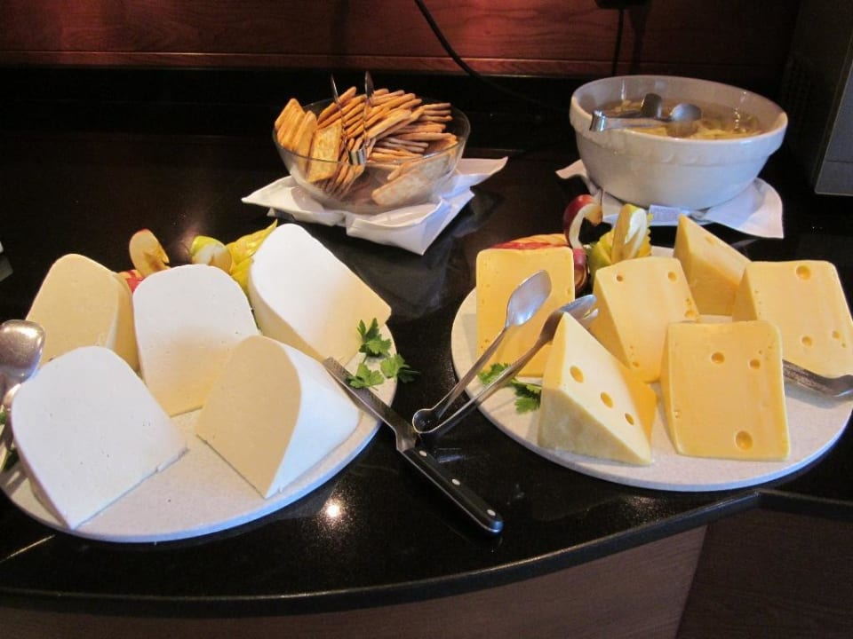 Feinste Käseauswahl  blau punta reina