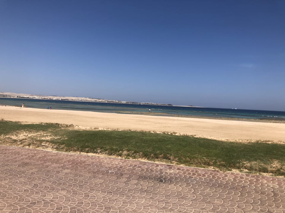 Strand Premier Le Reve Hotel & Spa