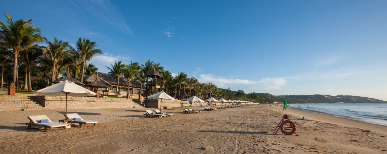 Strand Pandanus Resort