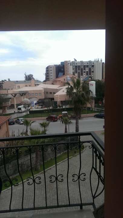 Das hotel was man bucht kann man sich so angucken. Limak Limra Hotel & Resort