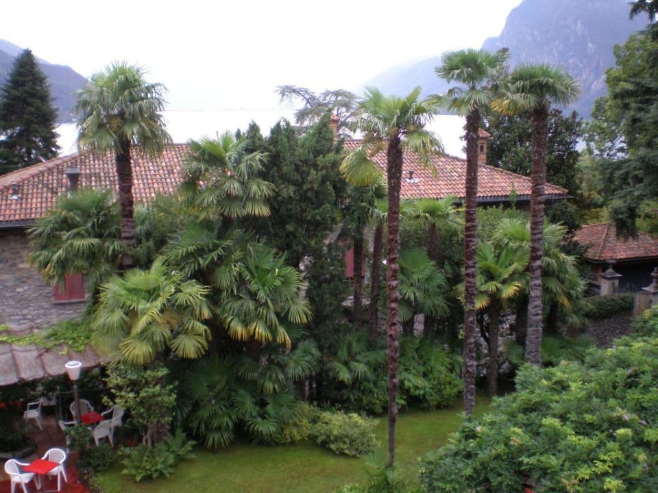 Hotel Carton, Blick vom Balkon aus Carlton Hotel Villa Moritz