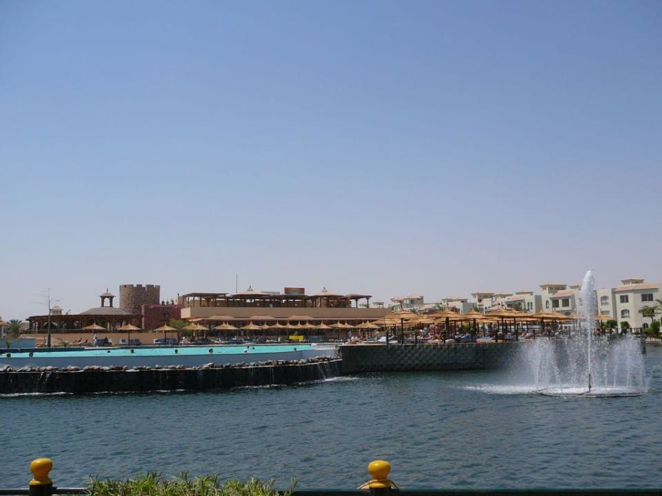 Blick Richtung Ruhe- Pool Pickalbatros Dana Beach Resort - Hurghada