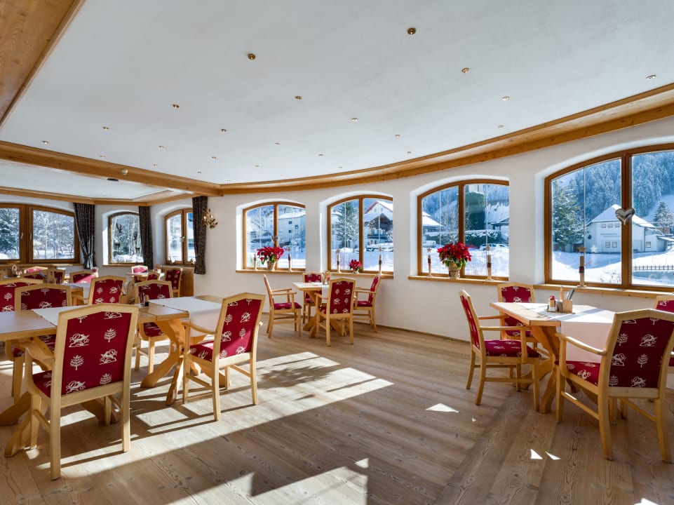 Lobby Hotel FrohNatur