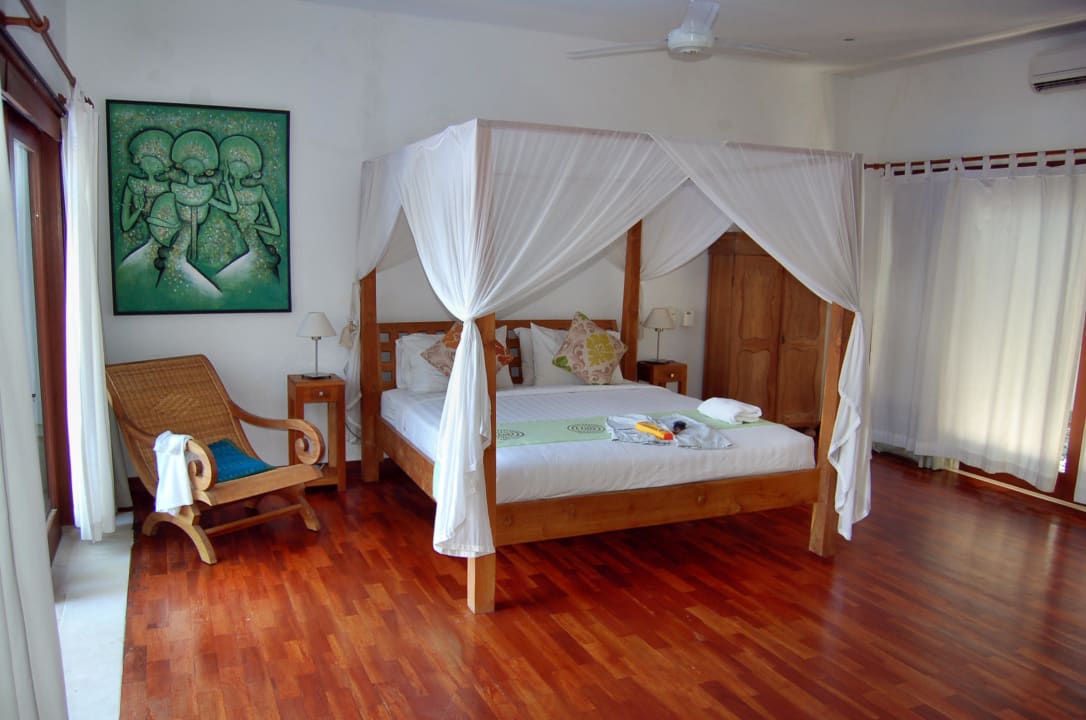 Master Bed-Room Villa Vanilla