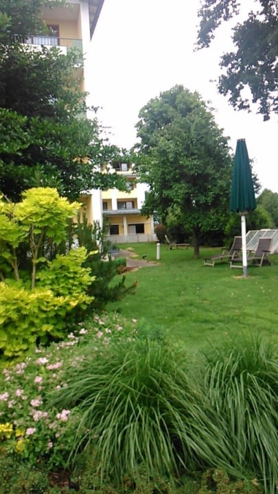 Garten  Thermalresort Köck